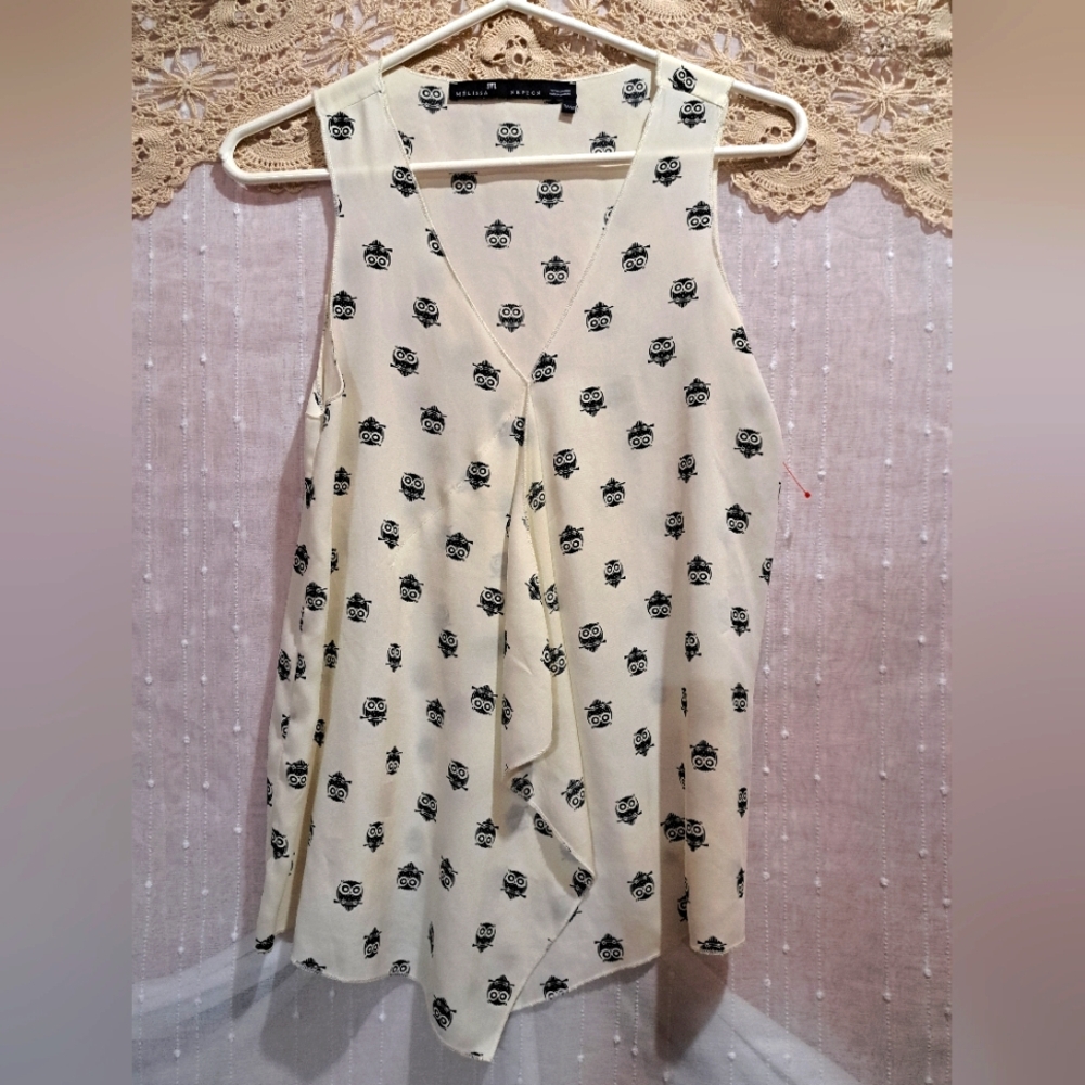 Chic Sleeveless Ivory Blouse with Owl Design -so Cute!